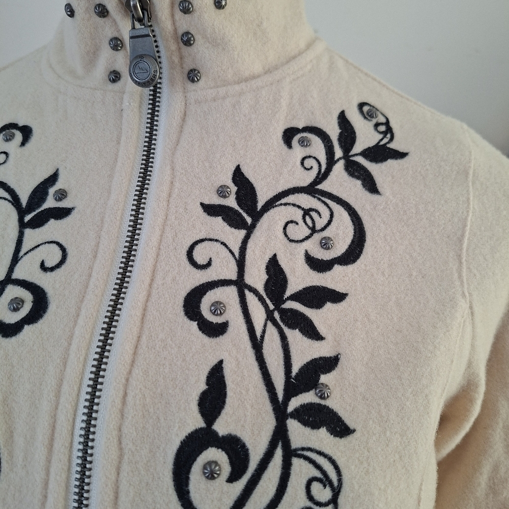 Powder PR River Cream Wool Jacket with Black Embroidery Cardigan Outfitters - Picture 6 of 12